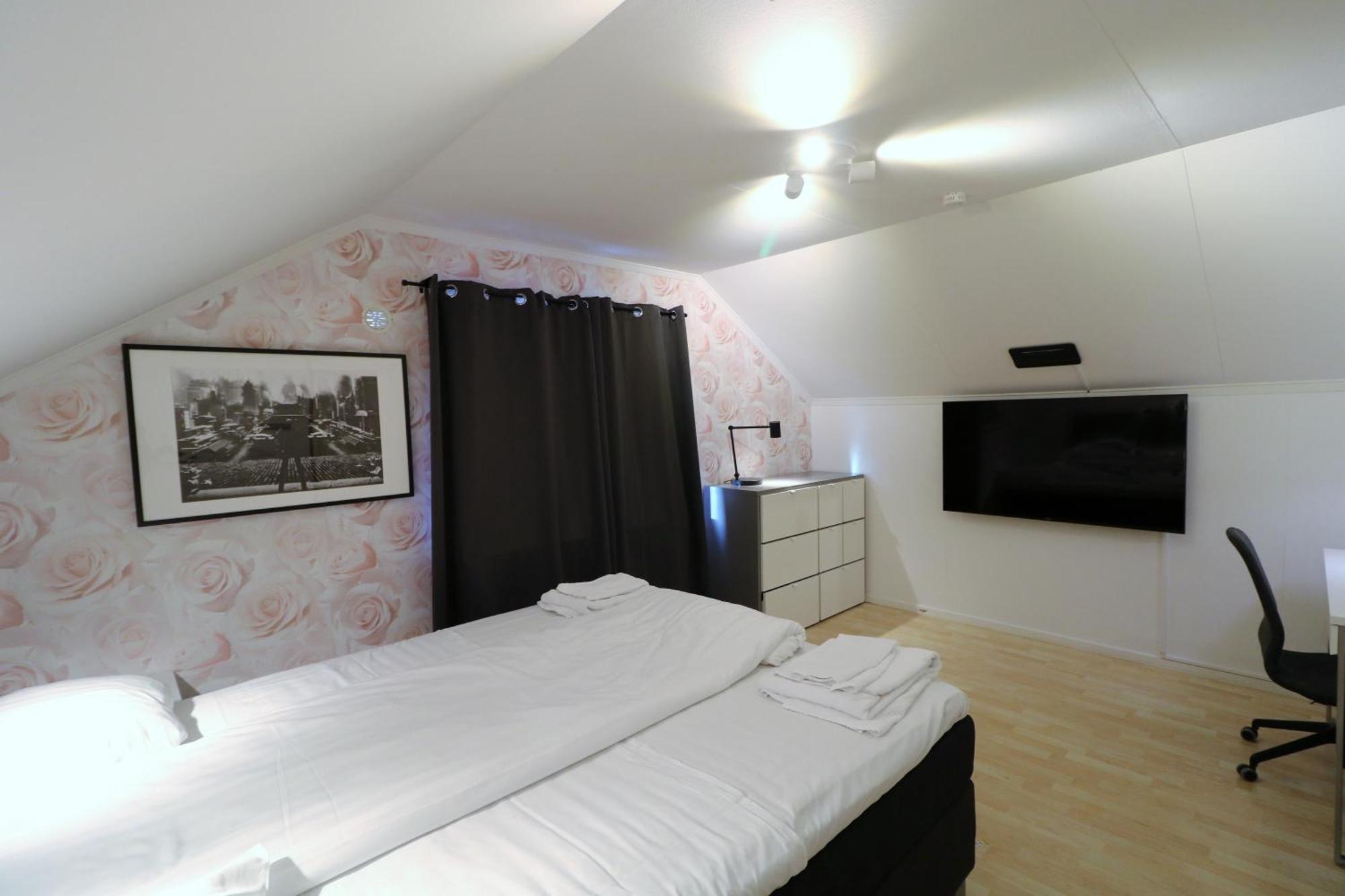 Ribo Apartment Arctic كيرونا الغرفة الصورة